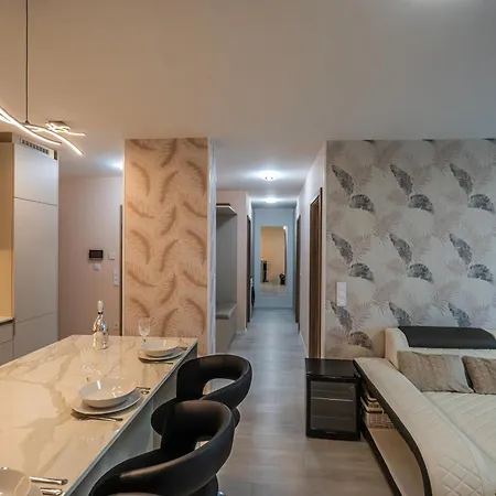 Myflat Wave Harmony Apartment